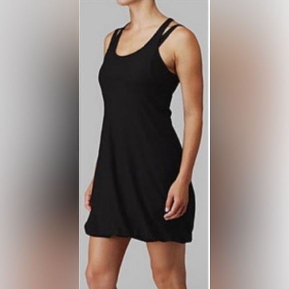 Lululemon Reversible Double Layer Twisted Bubble Dress- Black - Picture 1 of 3